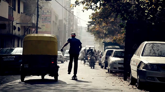 Le skate commence à investir les rues indiennes.
